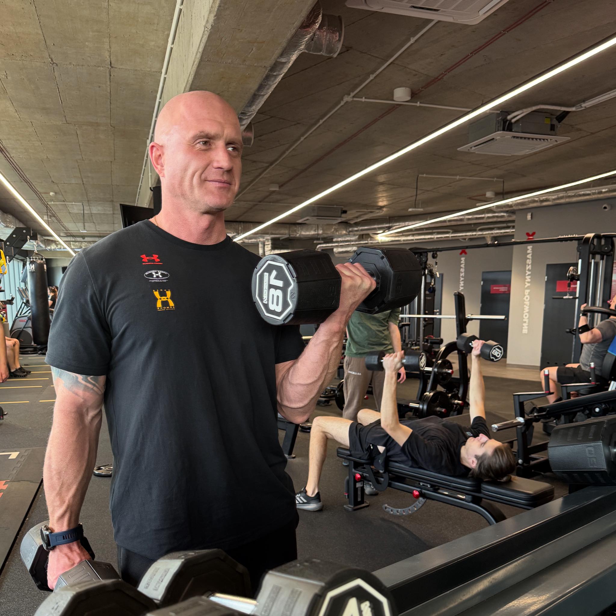 612725960 2392819587820970 1523623047975686543 N